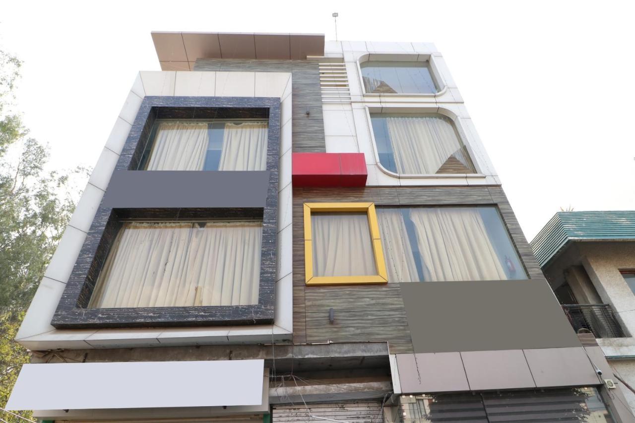 Oyo 30848 Hotel Signature Firozpur エクステリア 写真
