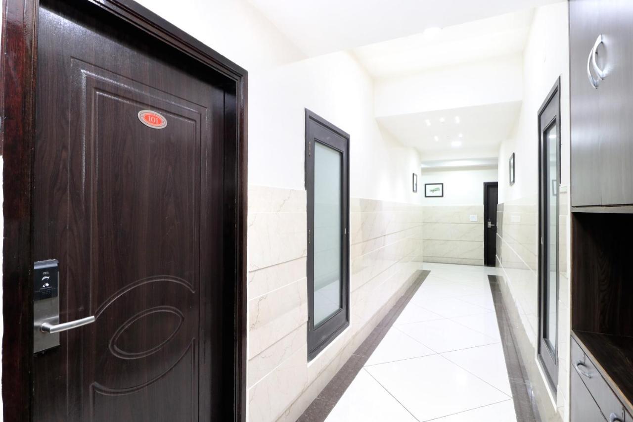 Oyo 30848 Hotel Signature Firozpur エクステリア 写真
